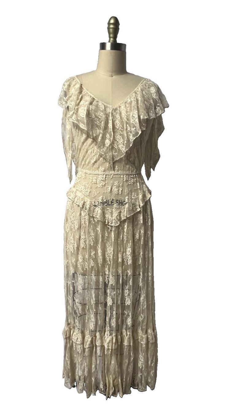 Vintage Off White Wedding Western Lace Floral Ruffle Coquette Dress Fairy XS